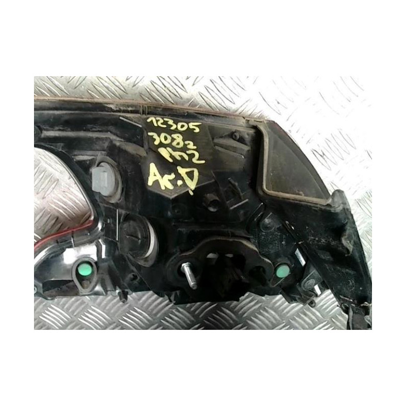 Feu arriere principal droit (feux) PEUGEOT 308 2 PHASE 2 d’occasion