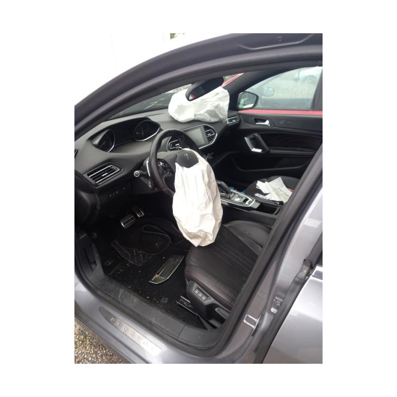 Feu arriere principal droit (feux) PEUGEOT 308 2 PHASE 2 d’occasion