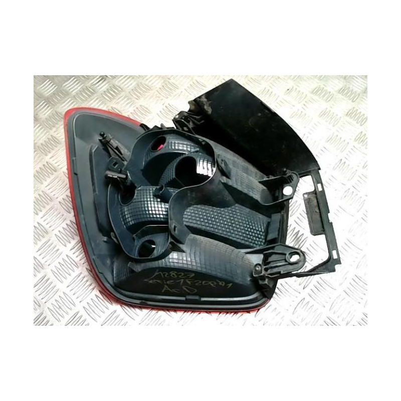 Feu arriere principal droit (feux) BMW SERIE 1 F20 PHASE 1 d’occasion