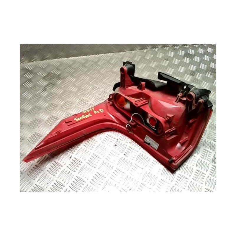 Feu arriere principal droit (feux) PEUGEOT 5008 1 PHASE 2 d’occasion