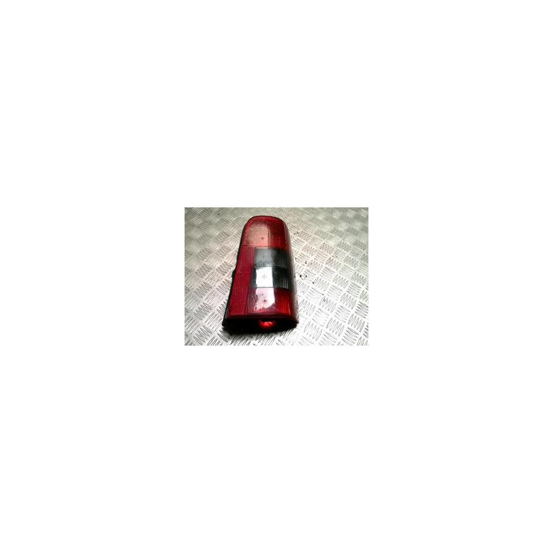 Feu arriere principal droit (feux) CITROEN BERLINGO 1 PHASE 2 d’occasion