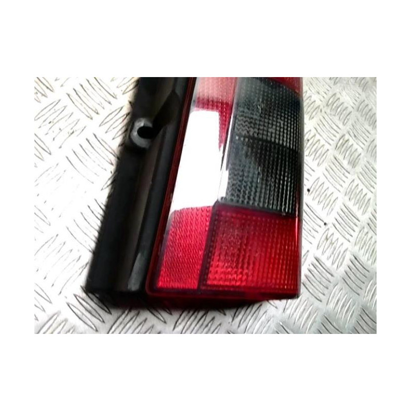 Feu arriere principal droit (feux) CITROEN BERLINGO 1 PHASE 2 d’occasion