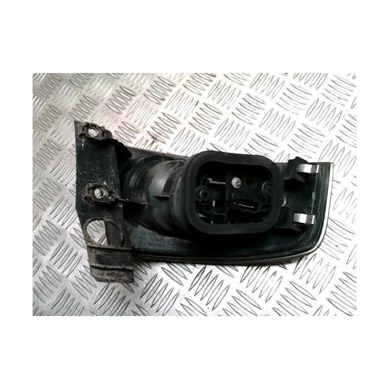 Feu arriere principal droit (feux) SEAT IBIZA 3 PHASE 1 d’occasion