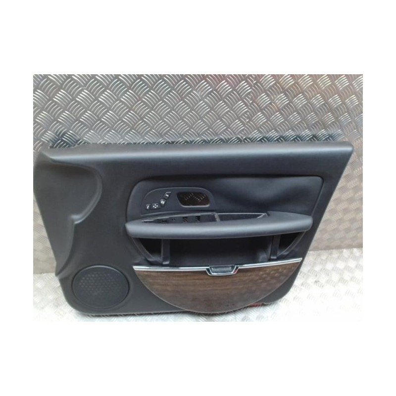 Panneau de porte avant droit CITROEN C6 d’occasion