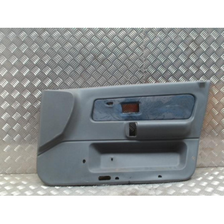 Panneau de porte avant droit RENAULT CLIO 1 PHASE 3 d’occasion