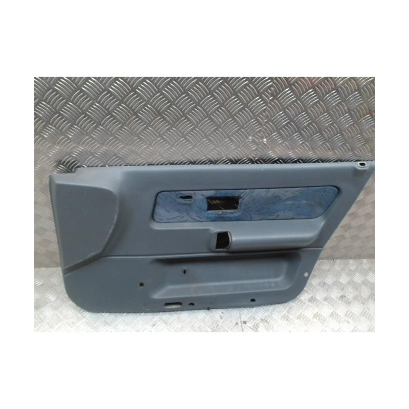 Panneau de porte avant droit RENAULT CLIO 1 PHASE 3 d’occasion