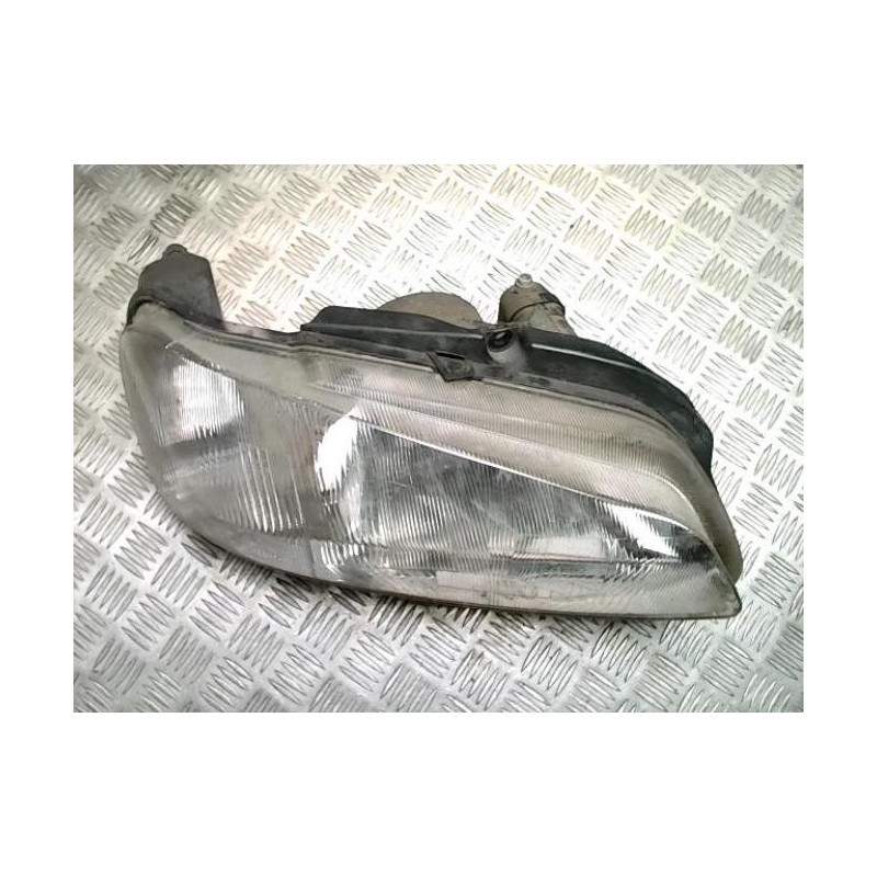 Optique avant principal droit (feux)(phare) PEUGEOT 106 PHASE 2 d’occasion