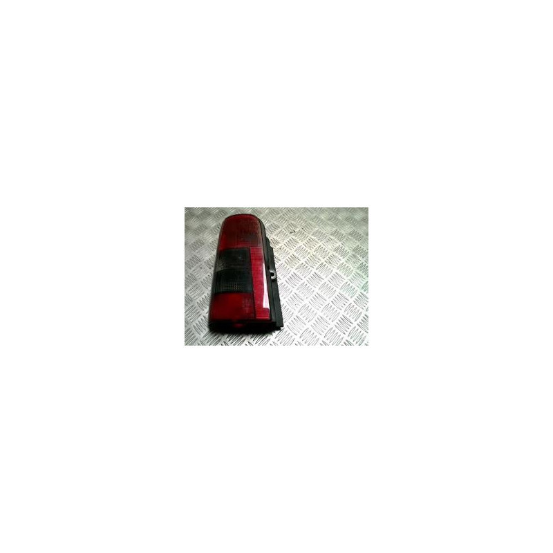 Feu arriere principal gauche (feux) CITROEN BERLINGO 1 PHASE 2 d’occasion