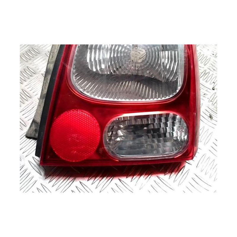 Feu arriere principal droit (feux) RENAULT TWINGO 2 PHASE 1 d’occasion