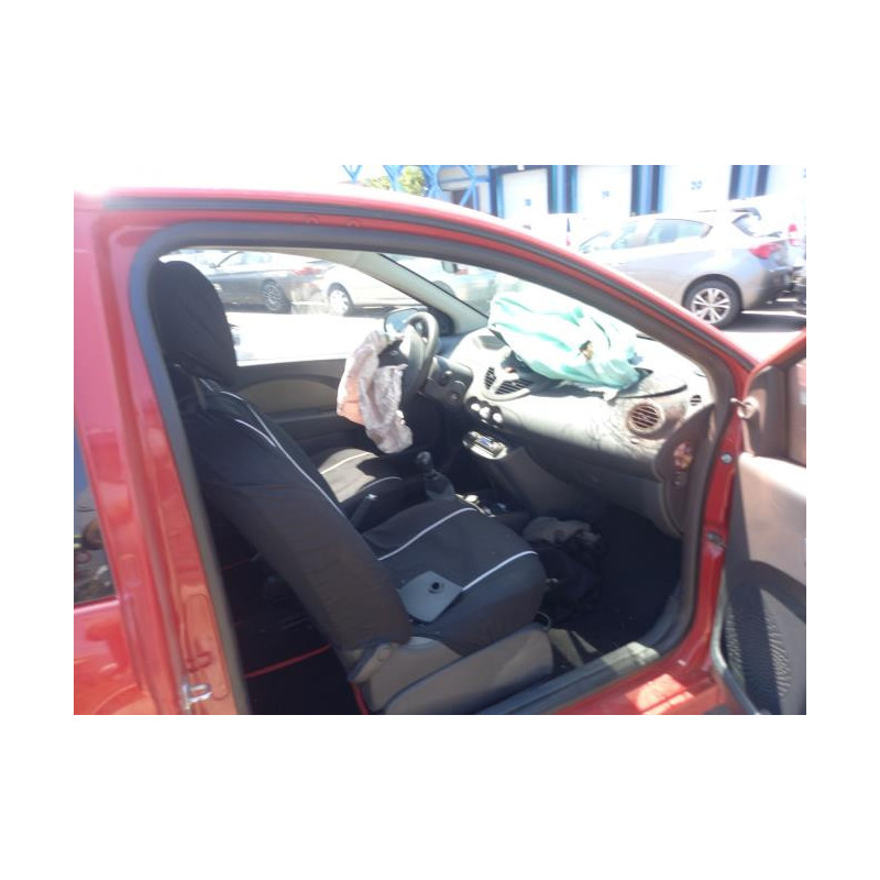 Feu arriere principal droit (feux) RENAULT TWINGO 2 PHASE 1 d’occasion