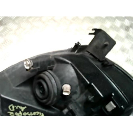 Optique avant principal droit (feux)(phare) CITROEN XSARA PICASSO PHASE 2 d’occasion