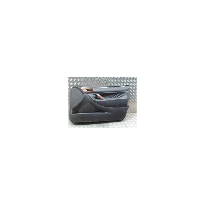Panneau de porte avant droit PEUGEOT 607 PHASE 1 d’occasion
