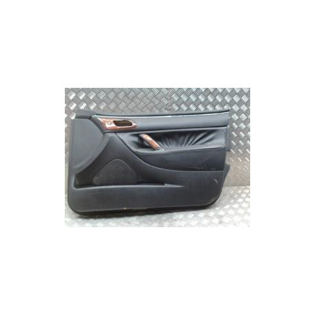 Panneau de porte avant droit PEUGEOT 607 PHASE 1 d’occasion