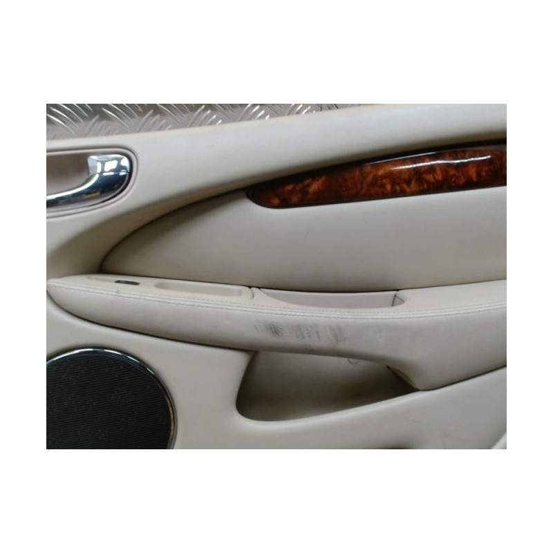Panneau de porte avant droit JAGUAR X-TYPE PHASE 2 d’occasion