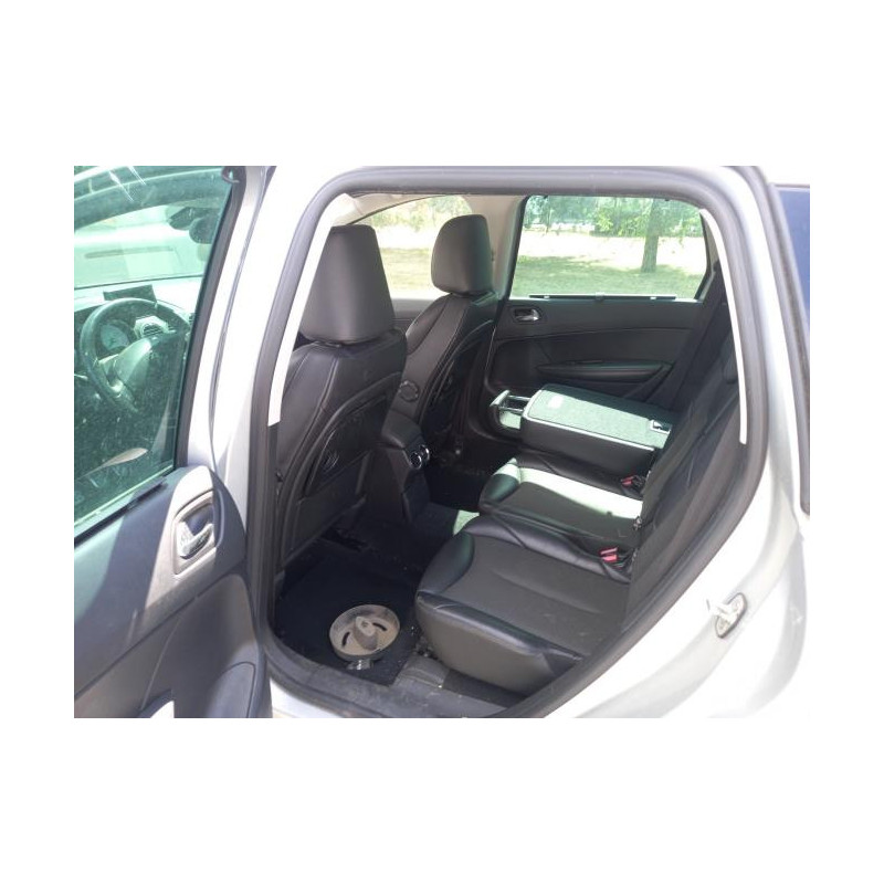 Porte arriere droit PEUGEOT 308 1 SW PHASE 2 BREAK d’occasion