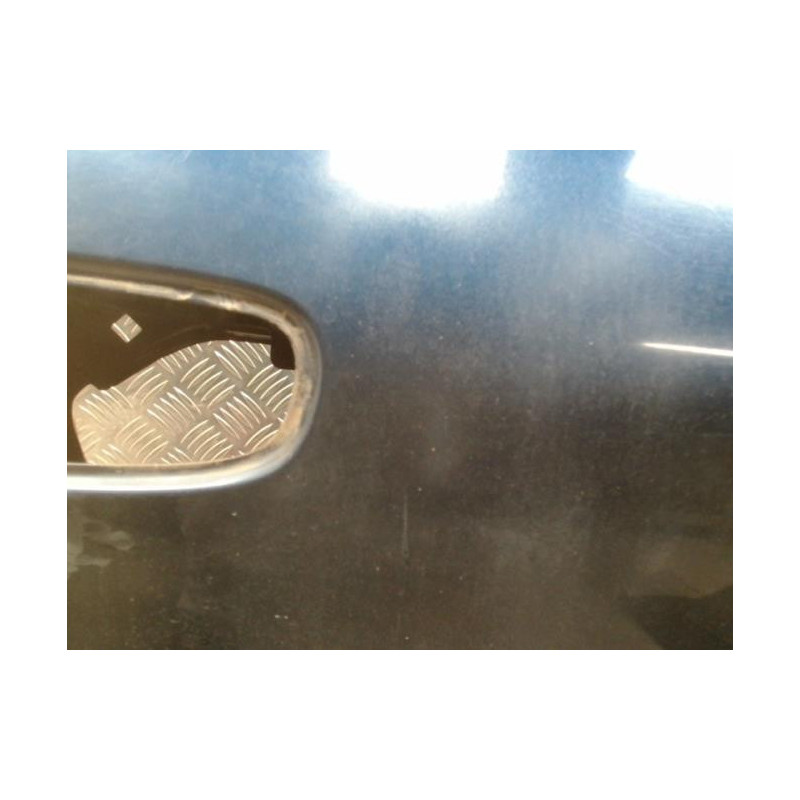 Porte avant droit PEUGEOT 607 PHASE 1 d’occasion