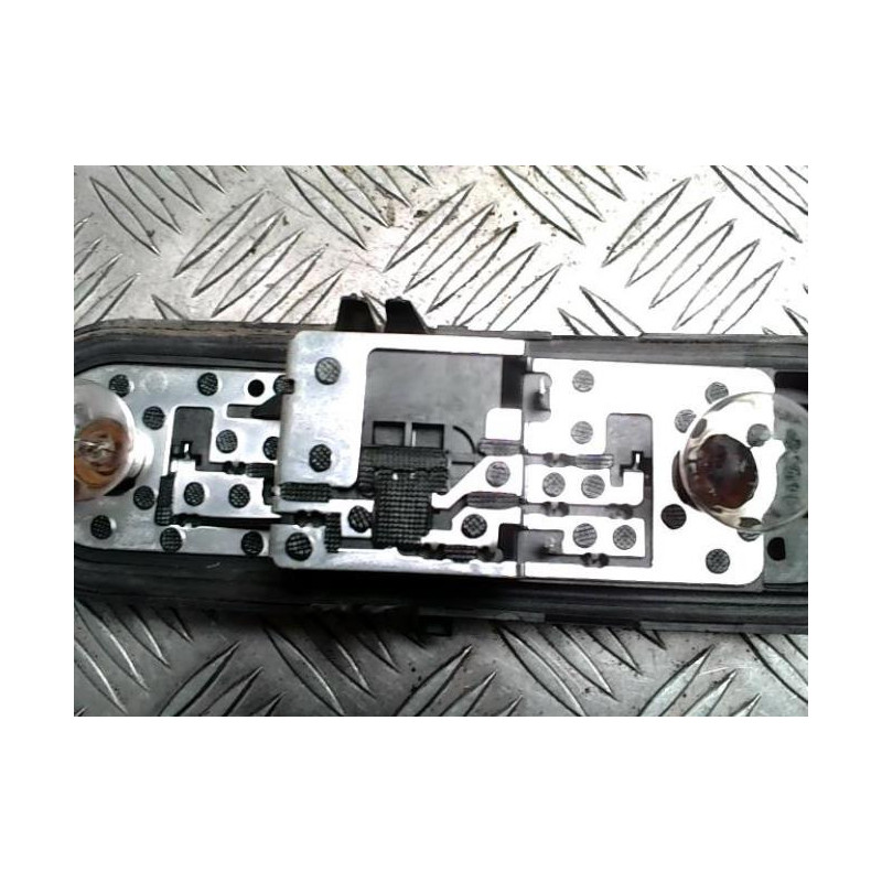 Platine feu arriere gauche PEUGEOT 5008 1 PHASE 1 d’occasion