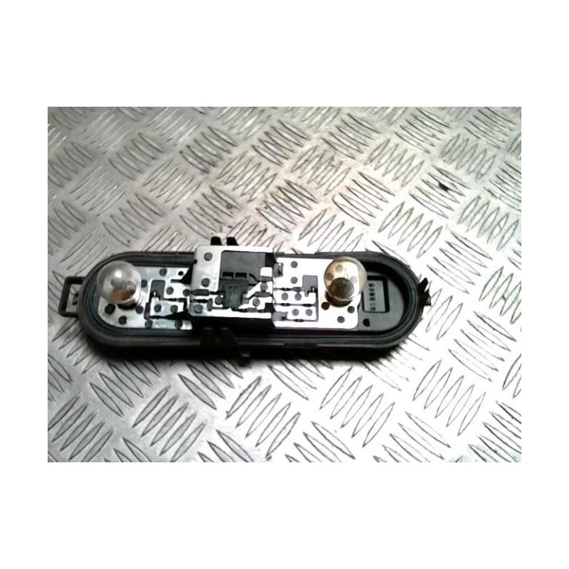 Platine feu arriere droit PEUGEOT 5008 1 PHASE 1 d’occasion