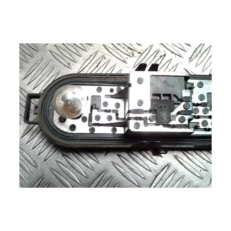 Platine feu arriere droit PEUGEOT 5008 1 PHASE 1 d’occasion