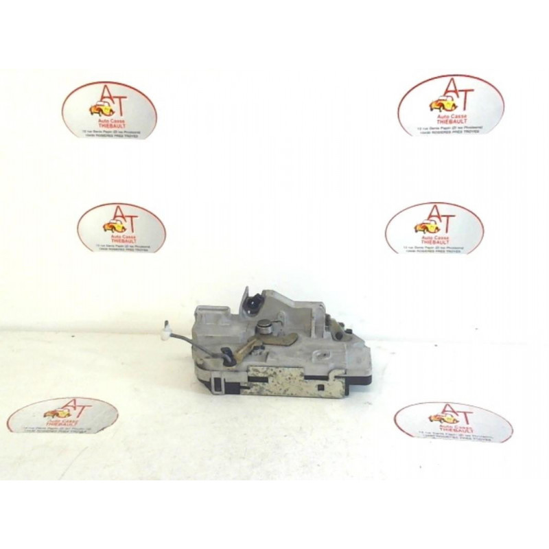 Serrure arriere droit PEUGEOT 406 PH2 BERLINE (8B) HDI d’occasion