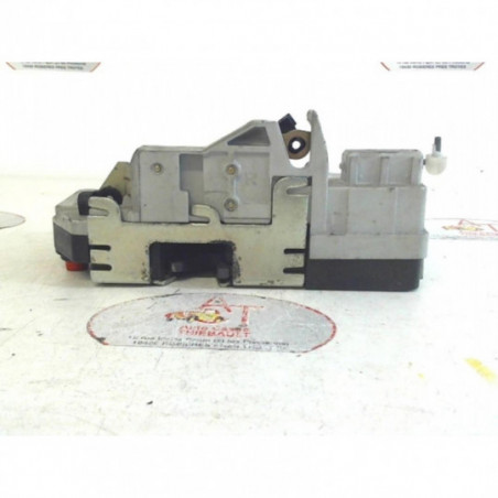 Serrure arriere droit PEUGEOT 406 PH2 BERLINE (8B) HDI d’occasion