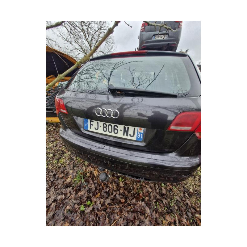 Bras essuie glace avant gauche AUDI A3 2 SPORTBACK PHASE 1 d’occasion