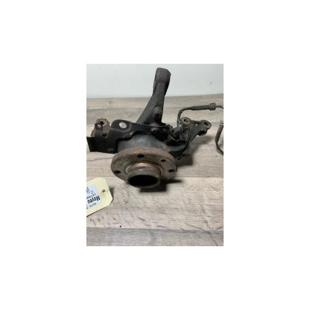 Moyeu avant droit RENAULT CLIO 4 PHASE 1 d’occasion