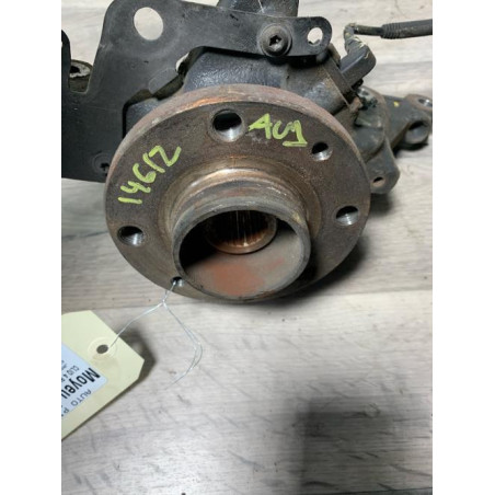 Moyeu avant droit RENAULT CLIO 4 PHASE 1 d’occasion