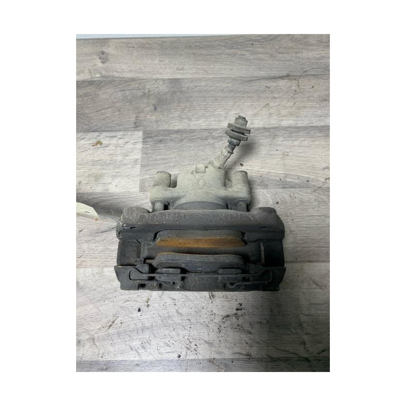 Etrier avant droit (freinage) DACIA DUSTER 2 PHASE 1 d’occasion