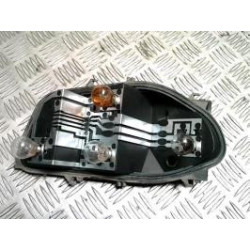Platine feu arriere gauche RENAULT CLIO 3 PHASE 1 d’occasion