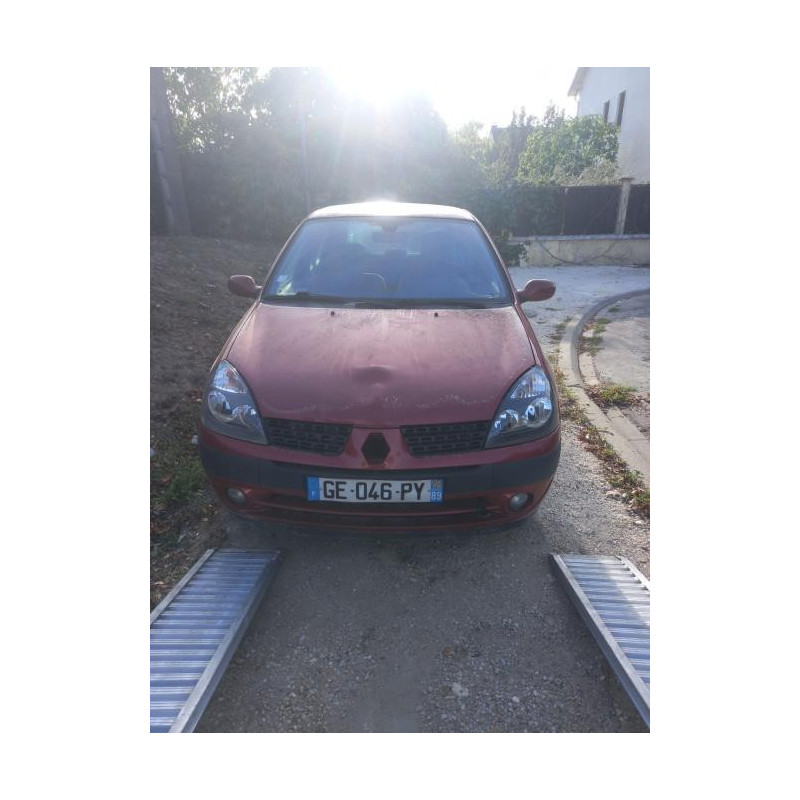 Pare choc avant RENAULT CLIO 2 PHASE 2 d’occasion