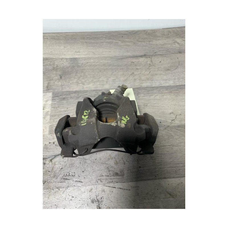 Etrier avant gauche (freinage) RENAULT CLIO 4 PHASE 1 d’occasion