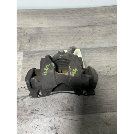 Etrier avant gauche (freinage) RENAULT CLIO 4 PHASE 1 d’occasion