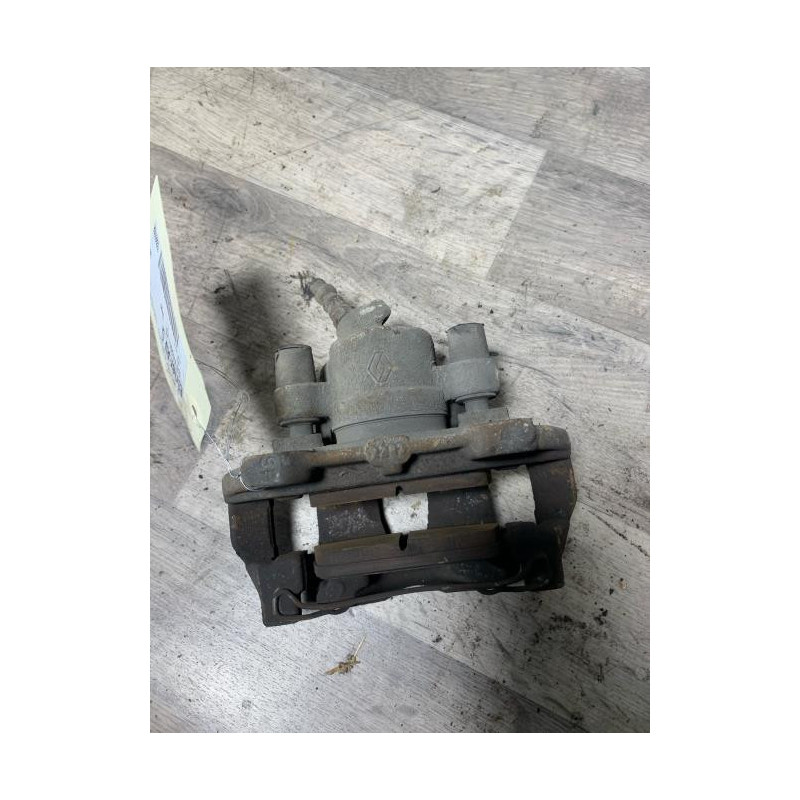 Etrier avant gauche (freinage) RENAULT CLIO 4 PHASE 1 d’occasion
