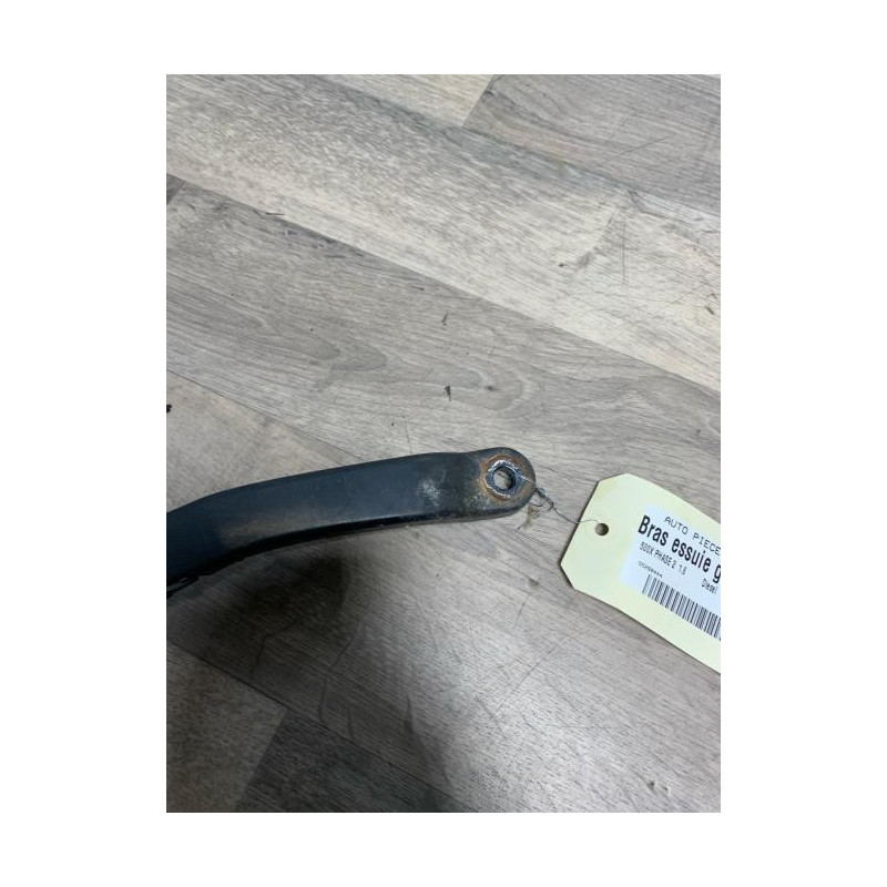 Bras essuie glace avant gauche FIAT 500X PHASE 2 d’occasion