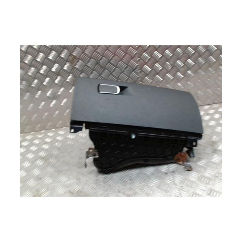 Boite a gants BMW SERIE 1 F20 PHASE 2 d’occasion