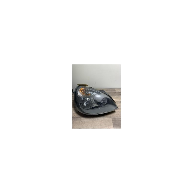 Optique avant principal droit (feux)(phare) RENAULT CLIO 2 PHASE 2 d’occasion