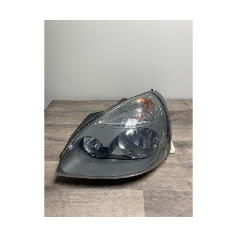 Optique avant principal gauche (feux)(phare) RENAULT CLIO 2 PHASE 2 d’occasion