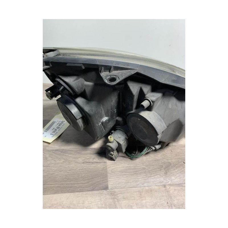 Optique avant principal gauche (feux)(phare) RENAULT CLIO 2 PHASE 2 d’occasion