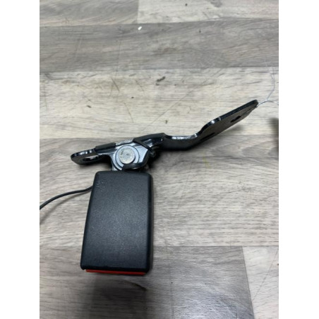 Attache ceinture arriere centrale FIAT 500X PHASE 2 d’occasion
