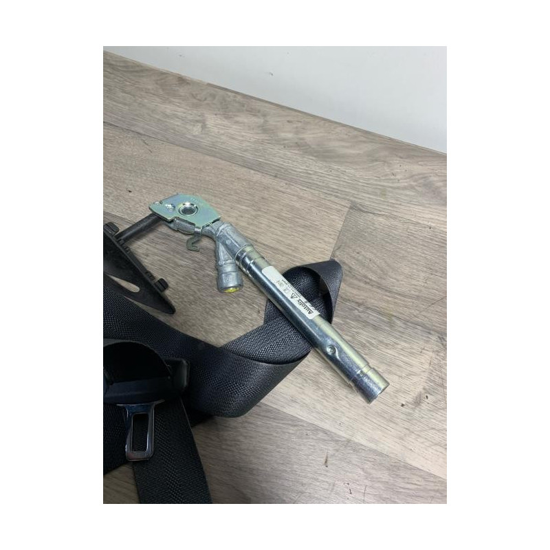 Ceinture avant gauche RENAULT CLIO 5 PHASE 1 d’occasion