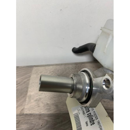 Maitre cylindre (freinage) RENAULT CLIO 5 PHASE 1 d’occasion