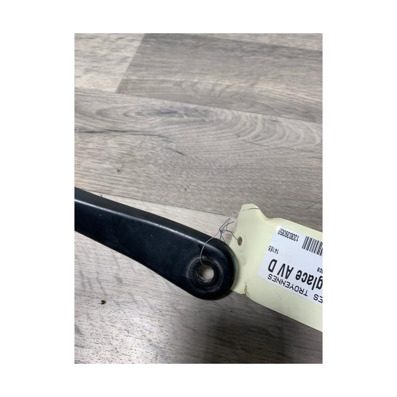 Bras essuie glace avant droit RENAULT CLIO 5 PHASE 1 d’occasion