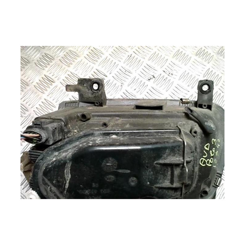 Optique avant principal droit (feux)(phare) VOLKSWAGEN POLO 3 PHASE 2 d’occasion