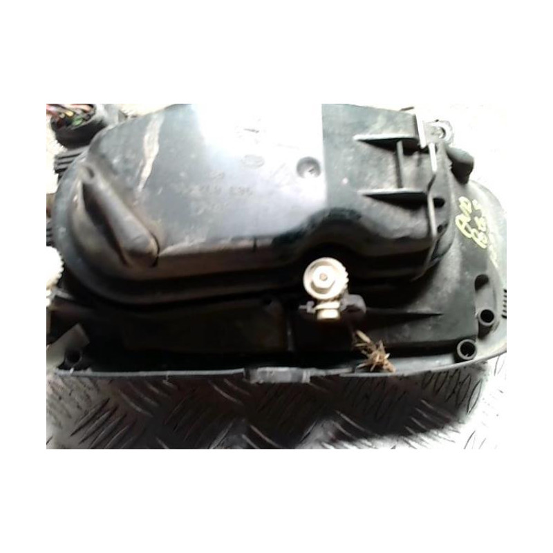 Optique avant principal droit (feux)(phare) VOLKSWAGEN POLO 3 PHASE 2 d’occasion