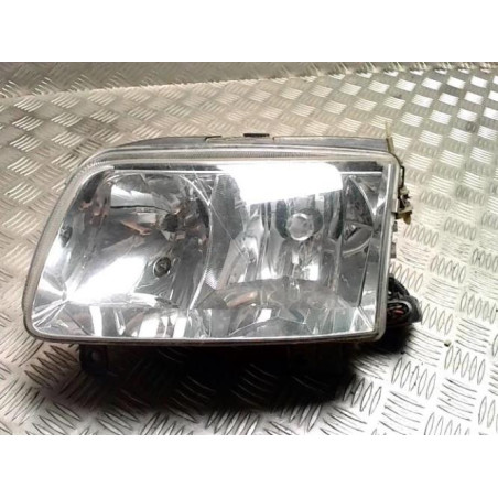 Optique avant principal gauche (feux)(phare) VOLKSWAGEN POLO 3 PHASE 2 d’occasion