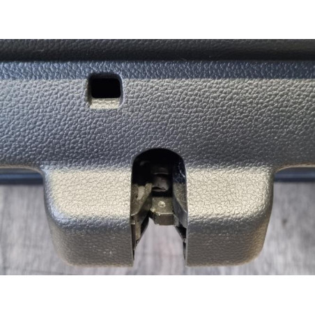 Malle/Hayon arriere RENAULT CLIO 5 PHASE 1 d’occasion