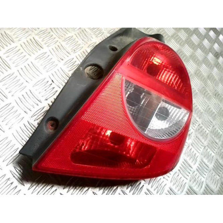 Feu arriere principal droit (feux) RENAULT CLIO 3 PHASE 1 d’occasion