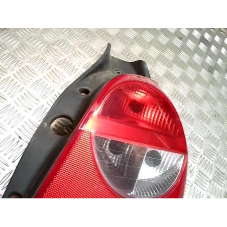 Feu arriere principal droit (feux) RENAULT CLIO 3 PHASE 1 d’occasion