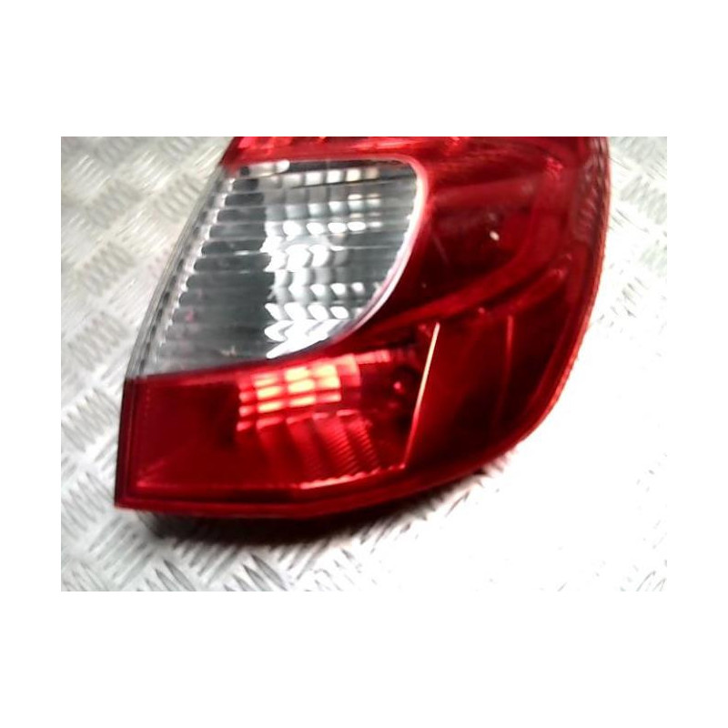 Feu arriere principal droit (feux) RENAULT SCENIC 2 PHASE 2 d’occasion